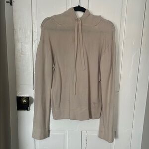 100% Cashmere Cream Sweater